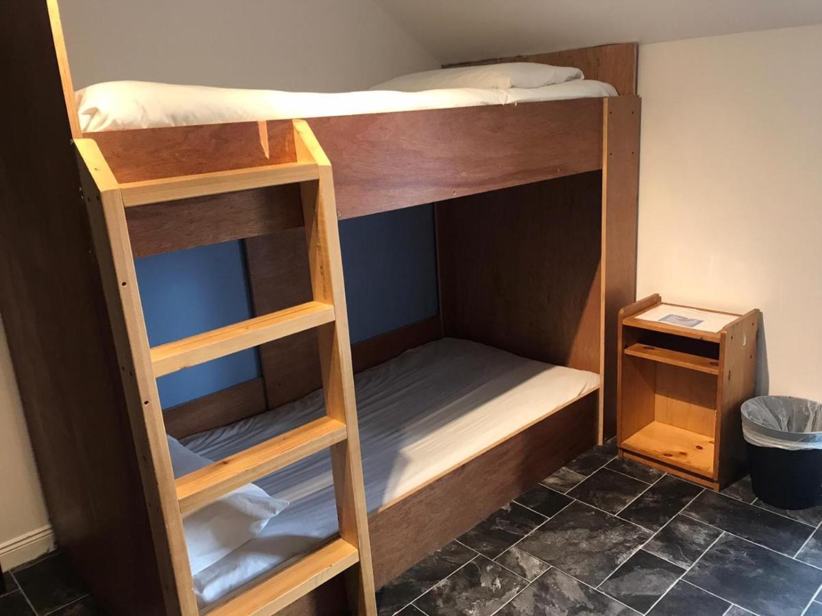 Finn Mccools Giants Causeway Hostel Bushmills Eksteriør billede