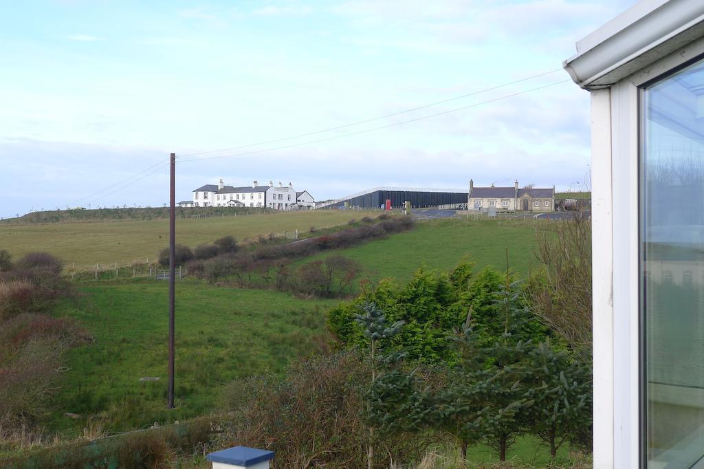 Finn Mccools Giants Causeway Hostel Bushmills Eksteriør billede